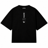 Playera oversize negra Baki Hanma de GYMKER, vista frontal con gráfico pequeño en el pecho.