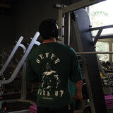 Playera entrenamiento oversize Never give up