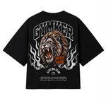 Playera oversize negra LION de BEAST MODE GYMKER, vista posterior con gráfico de león.
